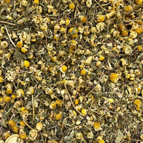 Digest peppermint and chamomile tisane, loose, close up