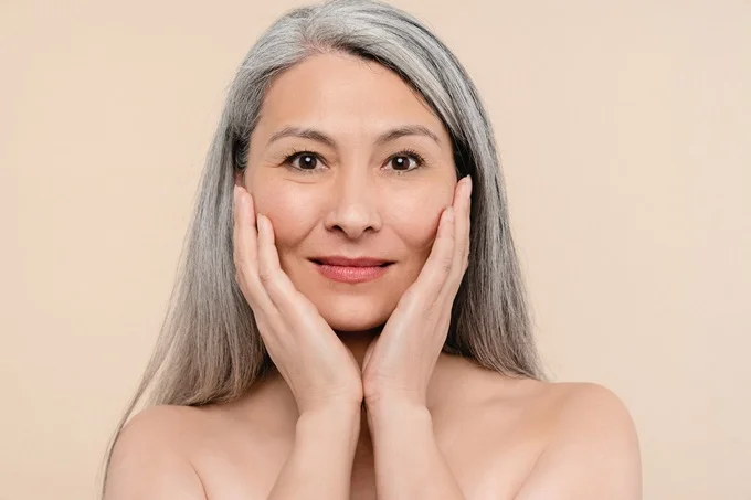 Marine collagen can reduce wrinkles, improve skin elasticity and enhance the overall structure and appearance of the skin.