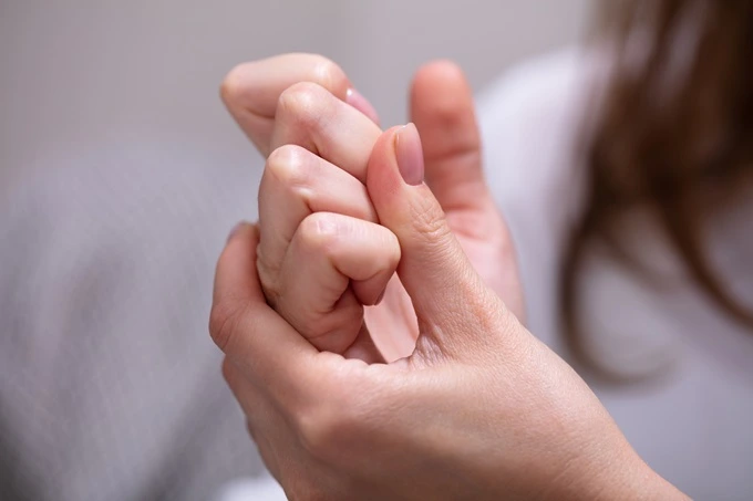 To bust one of the popular arthritis myths – cracking knuckles does not cause arthritis.