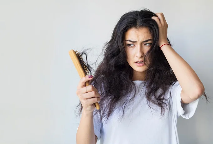 Collagen deficiency can cause hair loss or thinning.