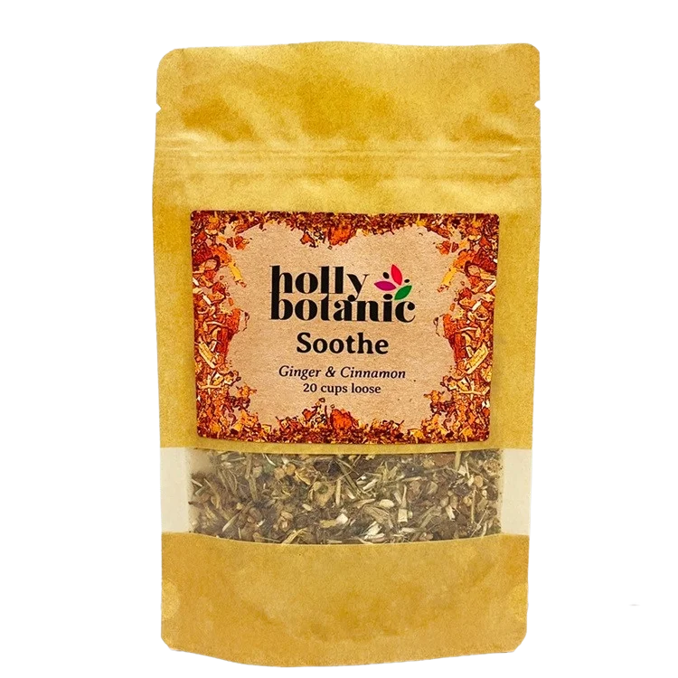 Soothe tisane by Holly Botanic, ginger and cinnamon to soothe sore throats, 20 cup loose. Recyclable packaging.